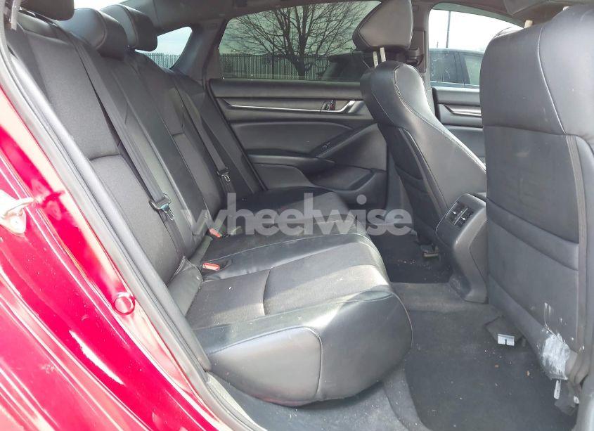 Photo 8 of 2018 Honda Accord SPORT 2.0T (VIN 1HGCV2F3XJA037601)