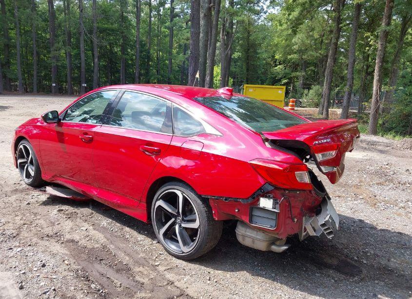 Photo 3 of 2019 Honda Accord SPORT 2.0T (VIN 1HGCV2F3XKA005393)