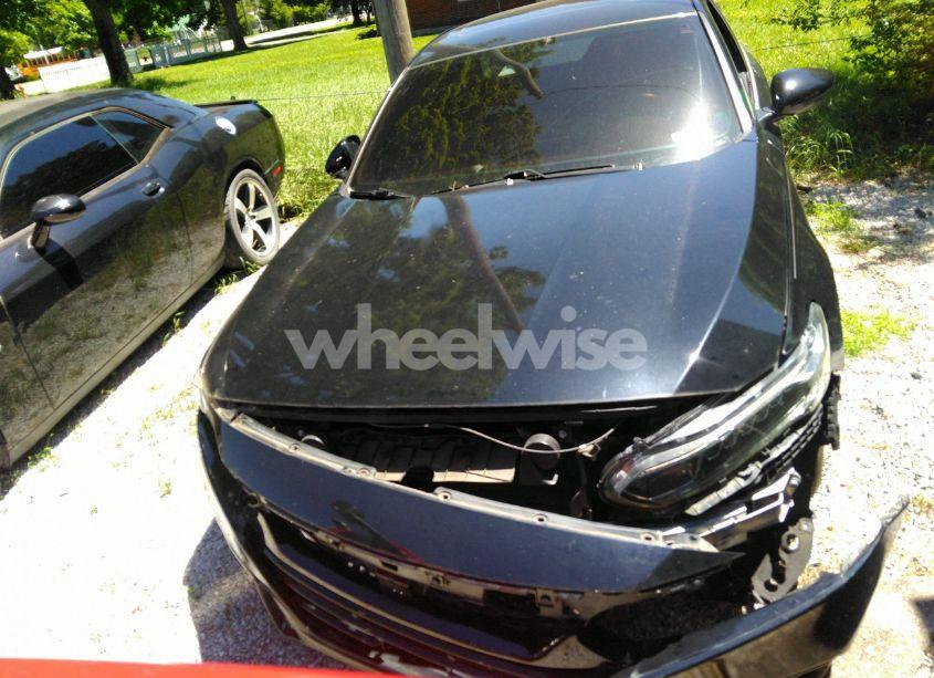 Photo 12 of 2019 Honda Accord SPORT 2.0T (VIN 1HGCV2F3XKA022582)