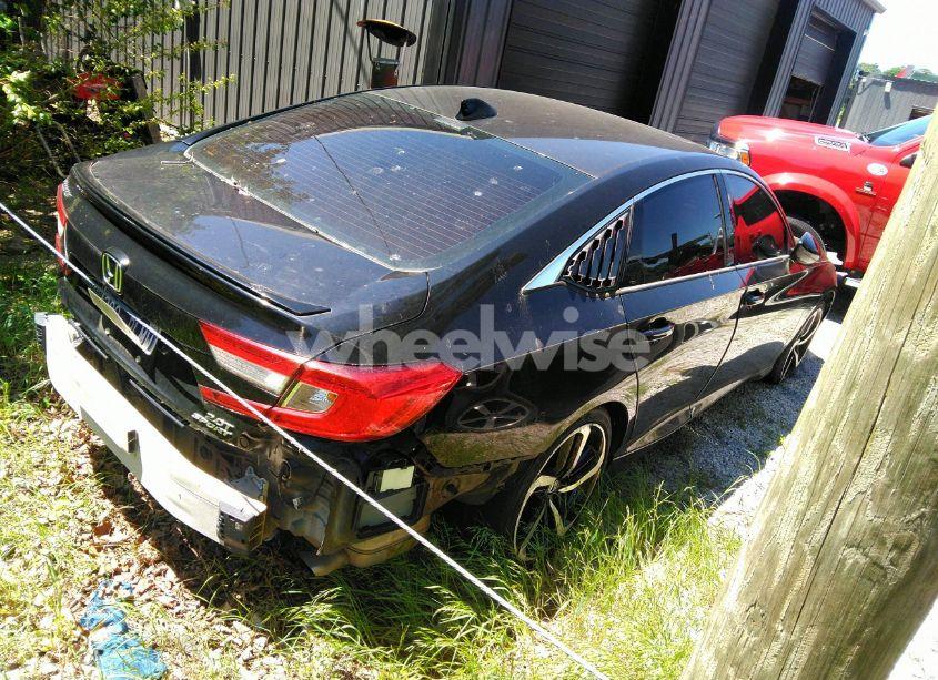 Photo 4 of 2019 Honda Accord SPORT 2.0T (VIN 1HGCV2F3XKA022582)