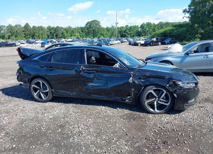 Photo 13 of 2020 Honda Accord SPORT 2.0T (VIN 1HGCV2F3XLA007372)