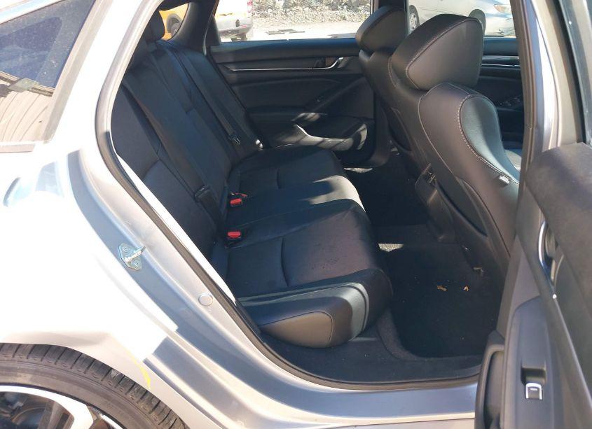 Photo 8 of 2020 Honda Accord SPORT 2.0T (VIN 1HGCV2F3XLA010028)