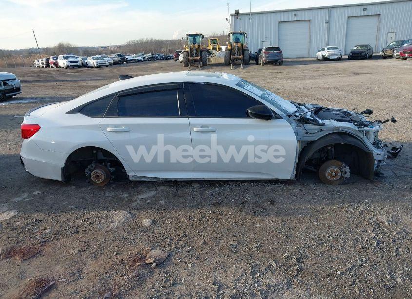 Photo 12 of 2021 Honda Accord SPORT 2.0T (VIN 1HGCV2F3XMA016736)