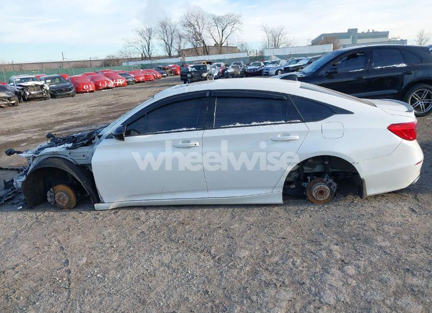 Photo 13 of 2021 Honda Accord SPORT 2.0T (VIN 1HGCV2F3XMA016736)