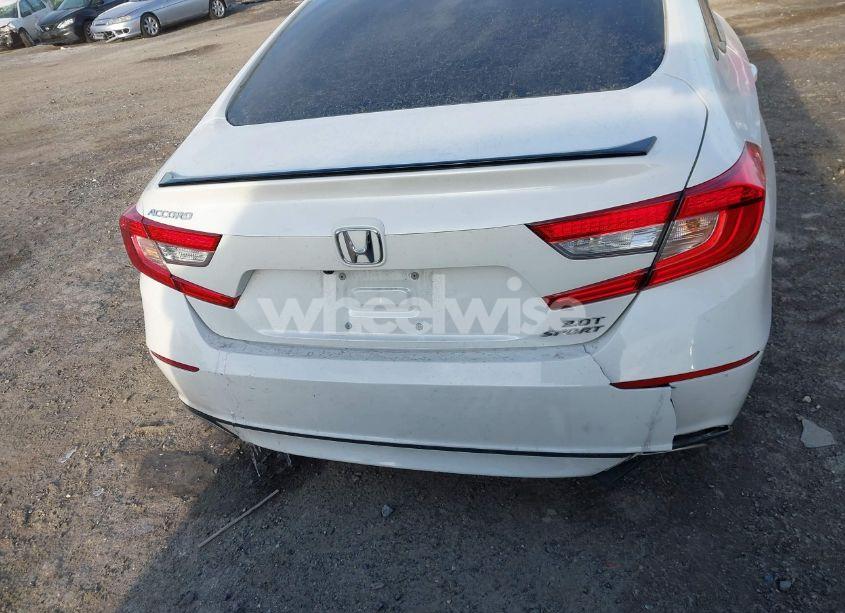 Photo 15 of 2021 Honda Accord SPORT 2.0T (VIN 1HGCV2F3XMA016736)