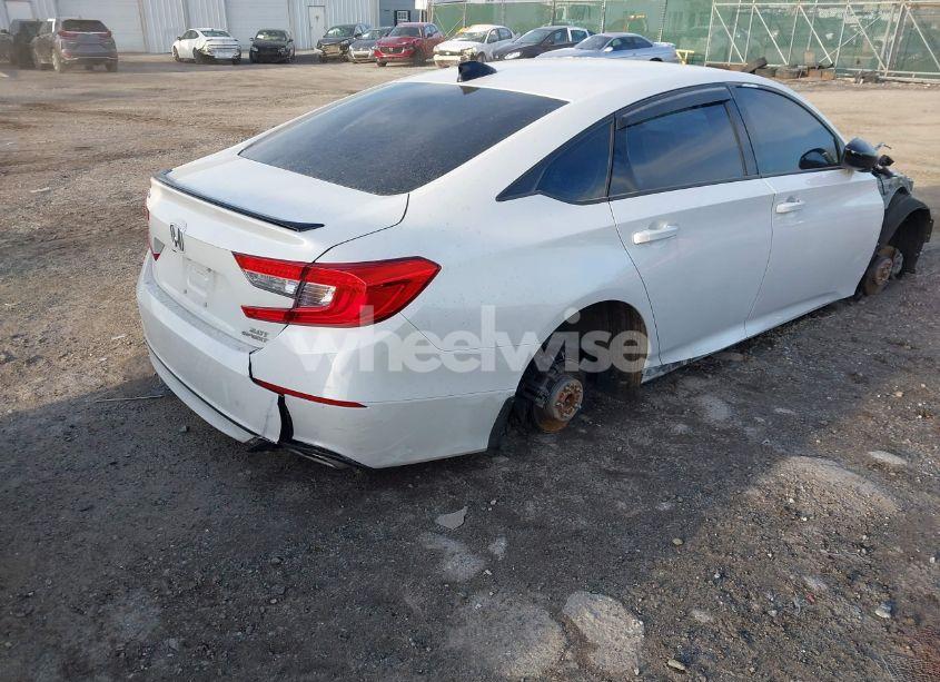 Photo 4 of 2021 Honda Accord SPORT 2.0T (VIN 1HGCV2F3XMA016736)