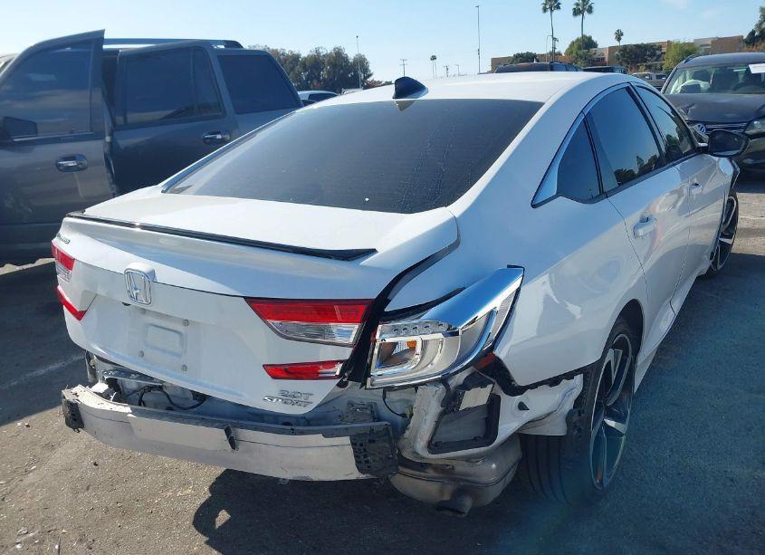 Photo 4 of 2022 Honda Accord SPORT 2.0T (VIN 1HGCV2F3XNA002577)