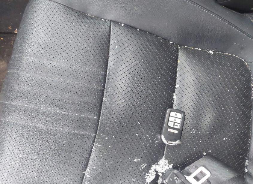 Photo 11 of 2018 Honda Accord EX-L 2.0T (VIN 1HGCV2F51JA014130)