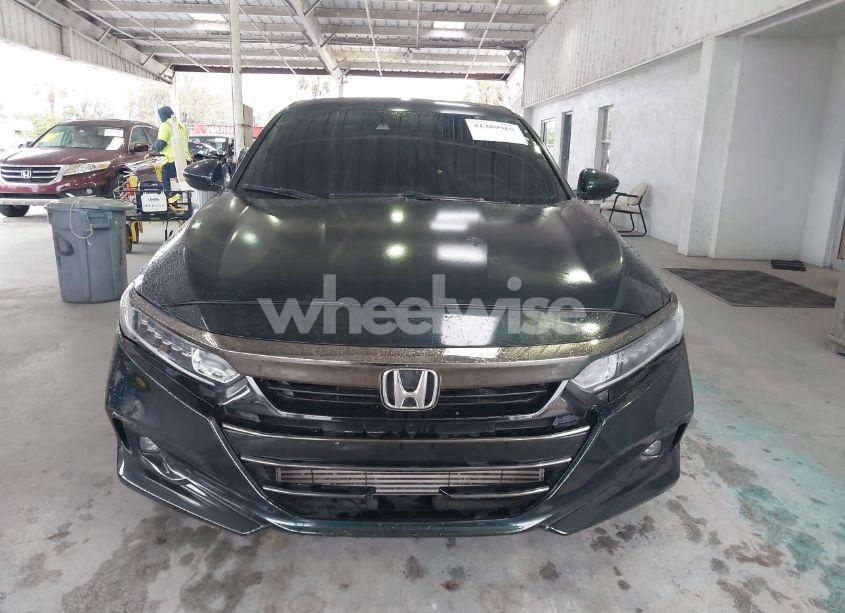 Photo 12 of 2018 Honda Accord EX-L 2.0T (VIN 1HGCV2F51JA015598)