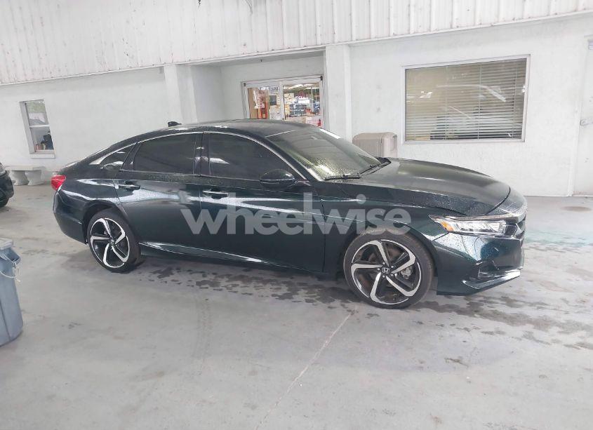 Photo 13 of 2018 Honda Accord EX-L 2.0T (VIN 1HGCV2F51JA015598)