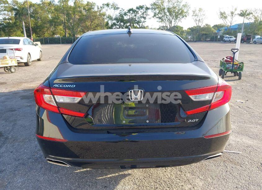 Photo 17 of 2019 Honda Accord EX-L 2.0T (VIN 1HGCV2F51KA020723)