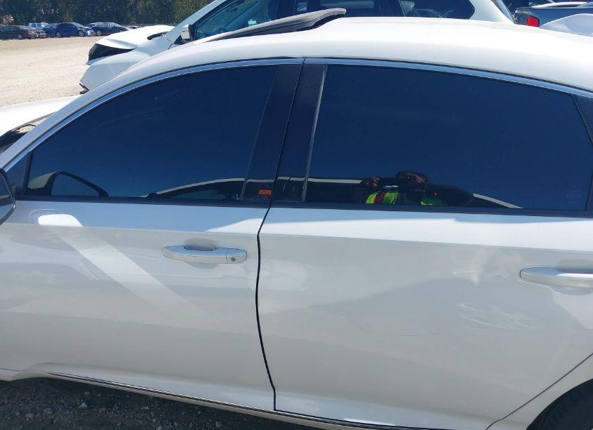 Photo 14 of 2018 Honda Accord EX-L 2.0T (VIN 1HGCV2F52JA035388)