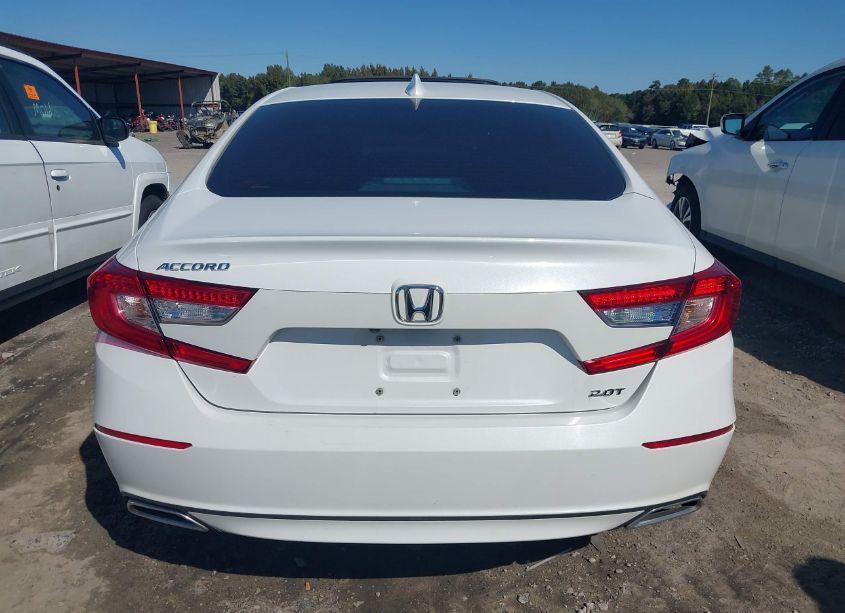 Photo 16 of 2018 Honda Accord EX-L 2.0T (VIN 1HGCV2F52JA035388)
