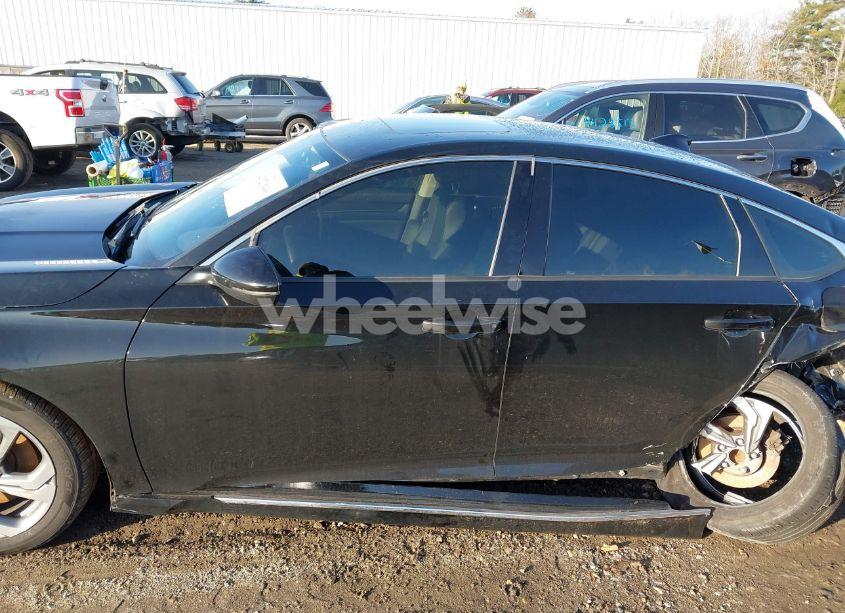 Photo 14 of 2019 Honda Accord EX-L 2.0T (VIN 1HGCV2F54KA014608)
