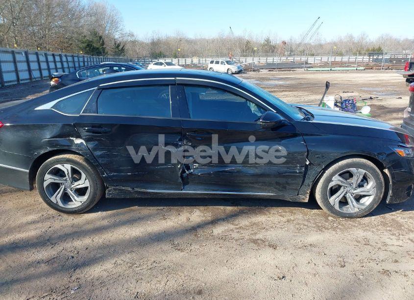 Photo 6 of 2019 Honda Accord EX-L 2.0T (VIN 1HGCV2F54KA028945)
