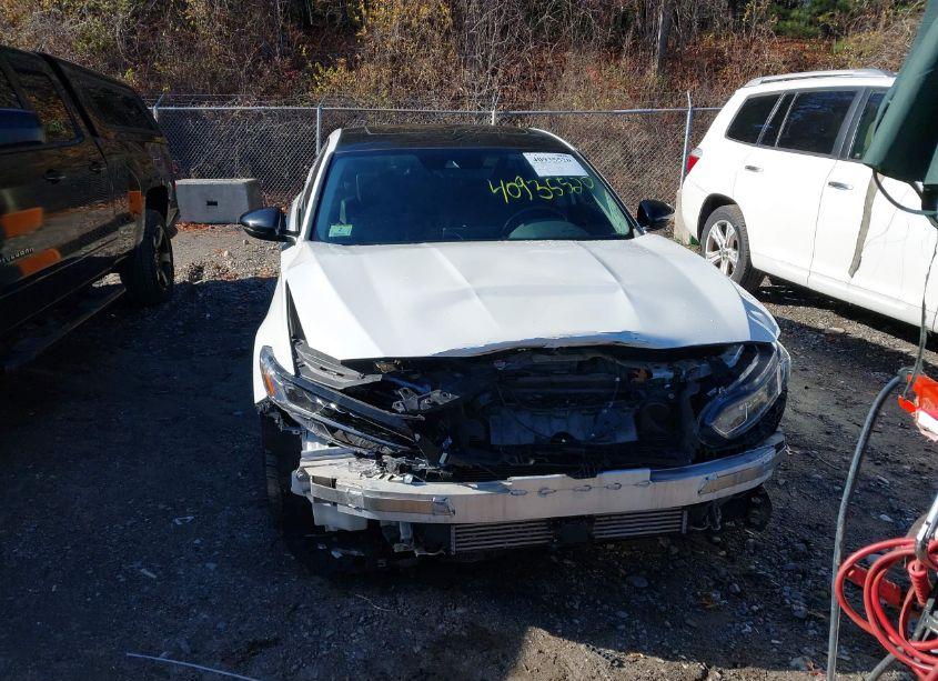 Photo 13 of 2018 Honda Accord EX-L 2.0T (VIN 1HGCV2F55JA019363)