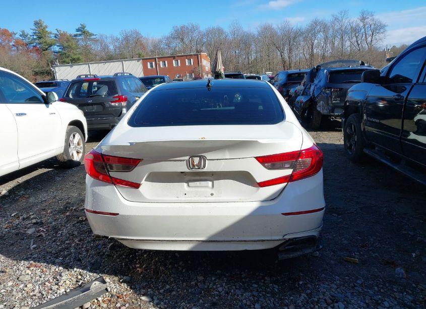Photo 17 of 2018 Honda Accord EX-L 2.0T (VIN 1HGCV2F55JA019363)