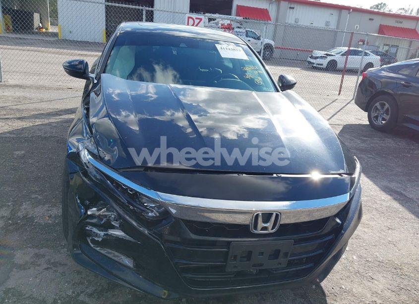 Photo 12 of 2018 Honda Accord EX-L 2.0T (VIN 1HGCV2F55JA026040)
