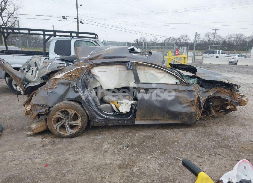 Photo 13 of 2019 Honda Accord EX-L 2.0T (VIN 1HGCV2F55KA012432)