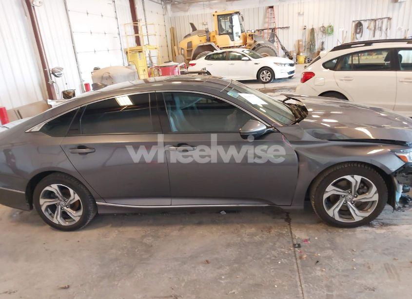 Photo 13 of 2020 Honda Accord EX-L 2.0T (VIN 1HGCV2F55LA011816)