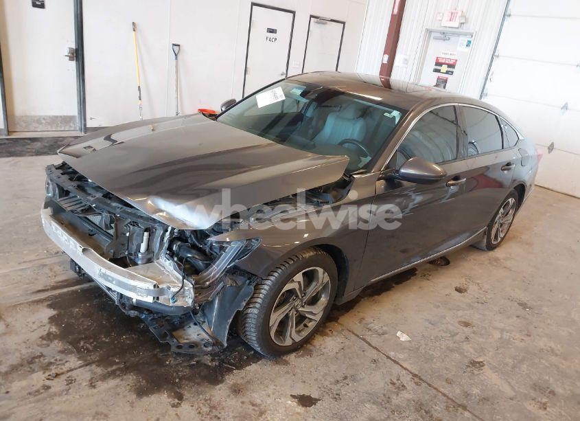 Photo 2 of 2020 Honda Accord EX-L 2.0T (VIN 1HGCV2F55LA011816)