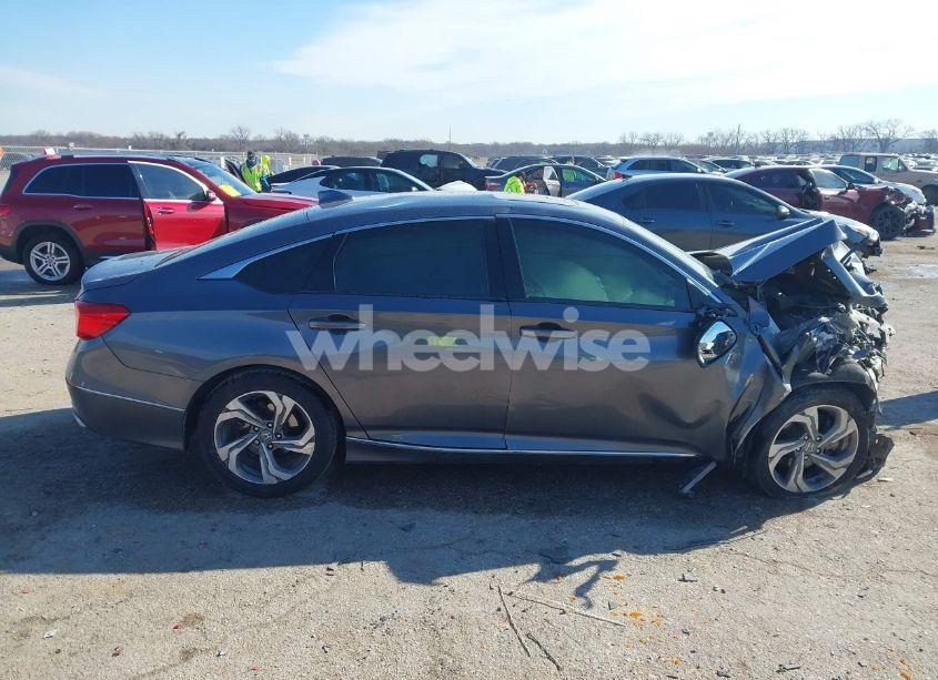 Photo 13 of 2020 Honda Accord EX-L 2.0T (VIN 1HGCV2F56LA024073)