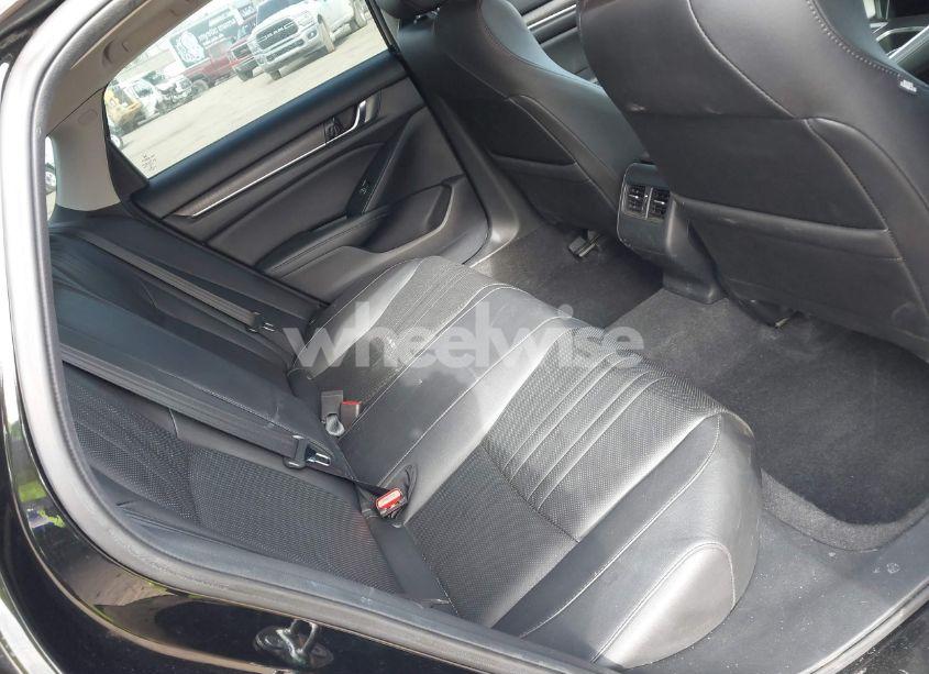 Photo 8 of 2020 Honda Accord EX-L 2.0T (VIN 1HGCV2F57LA004141)