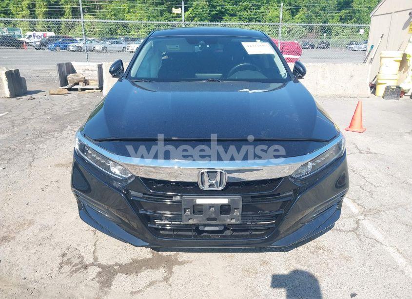 Photo 12 of 2018 Honda Accord EX-L 2.0T (VIN 1HGCV2F58JA003660)