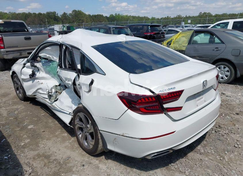 Photo 3 of 2018 Honda Accord EX-L 2.0T (VIN 1HGCV2F58JA009037)