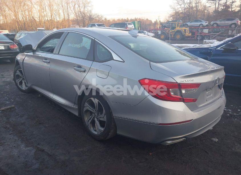 Photo 3 of 2018 Honda Accord EX-L 2.0T (VIN 1HGCV2F58JA017770)