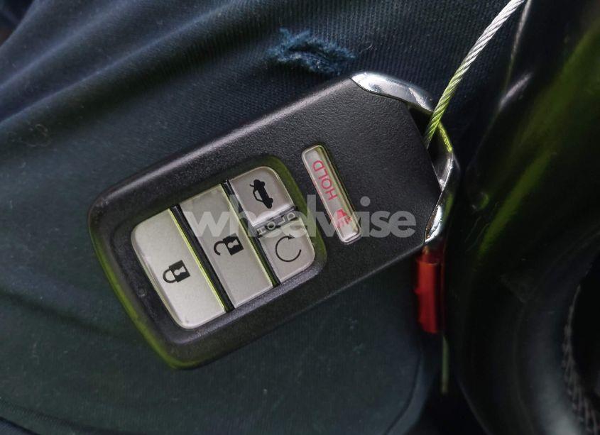 Photo 11 of 2018 Honda Accord EX-L 2.0T (VIN 1HGCV2F59JA034075)