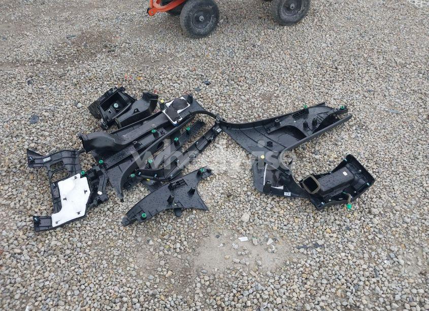 Photo 12 of 2018 Honda Accord EX-L 2.0T (VIN 1HGCV2F59JA034075)