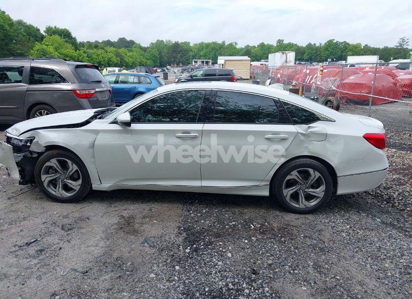 Photo 14 of 2019 Honda Accord EX-L 2.0T (VIN 1HGCV2F59KA007282)