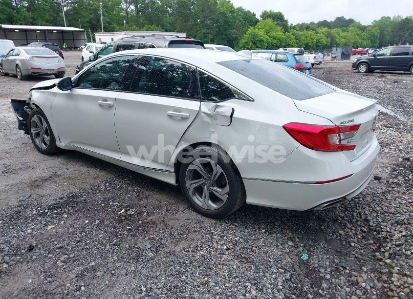 Photo 3 of 2019 Honda Accord EX-L 2.0T (VIN 1HGCV2F59KA007282)