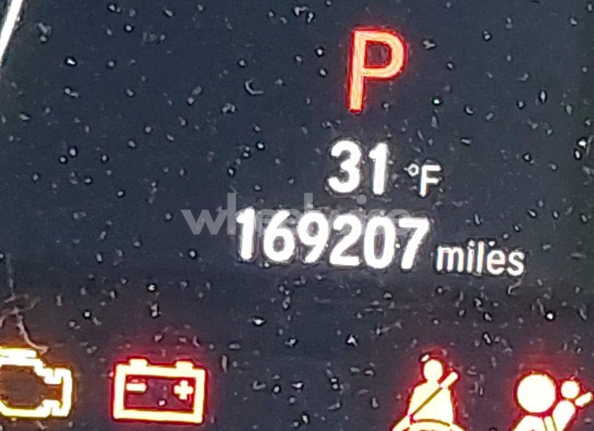 Photo 16 of 2018 Honda Accord EX-L 2.0T (VIN 1HGCV2F5XJA006480)