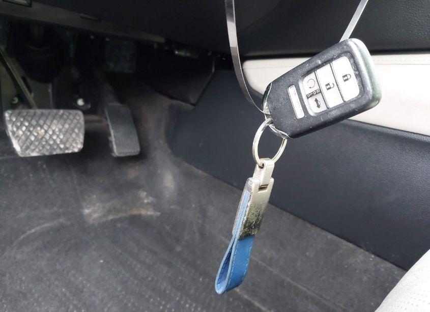 Photo 11 of 2018 Honda Accord EX-L 2.0T (VIN 1HGCV2F5XJA009525)