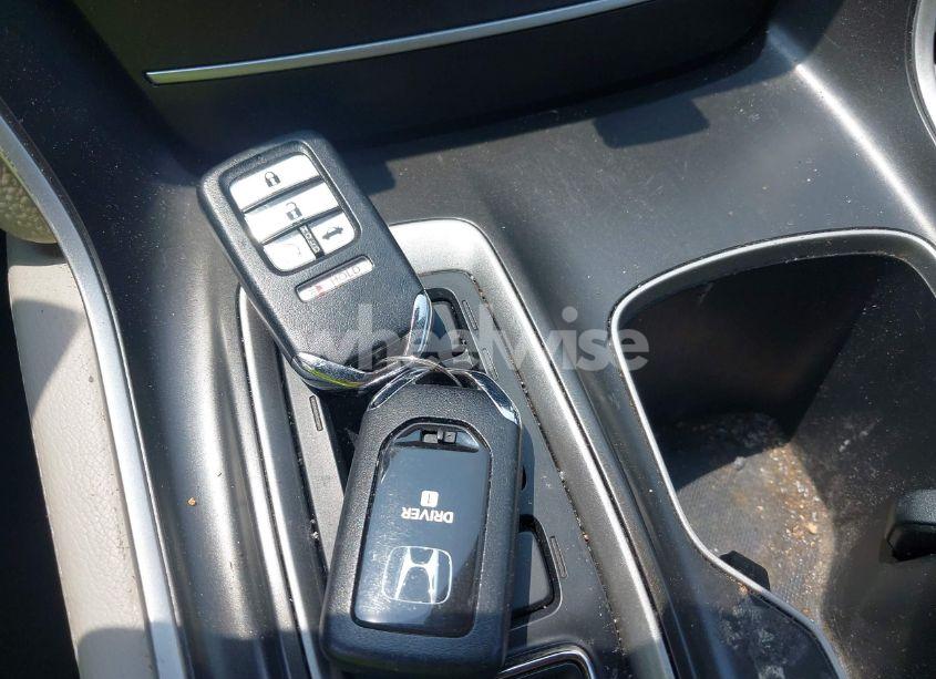 Photo 11 of 2018 Honda Accord EX-L 2.0T (VIN 1HGCV2F5XJA015485)
