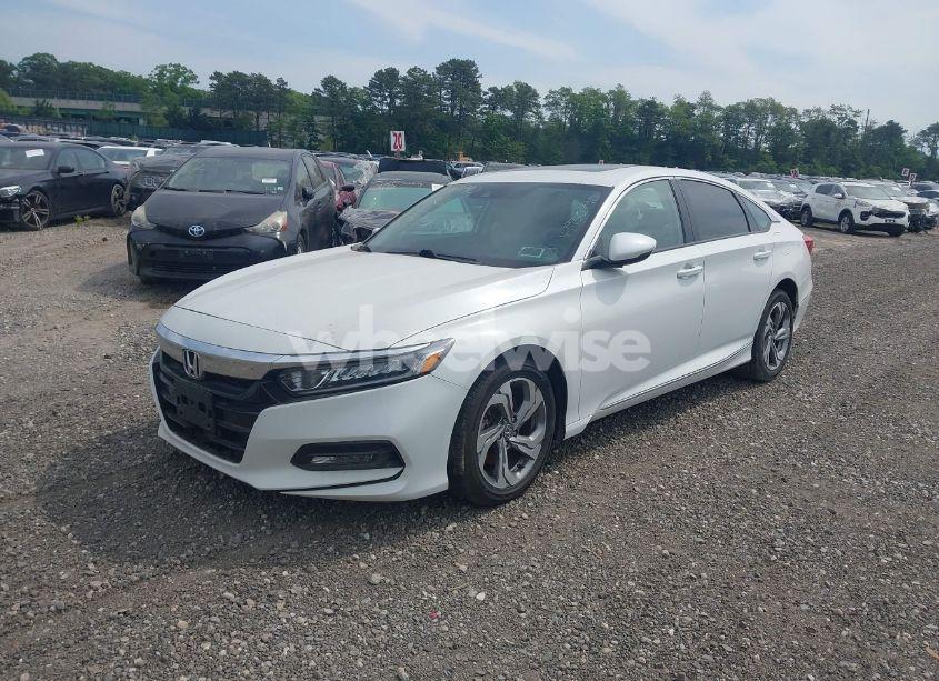 Photo 2 of 2018 Honda Accord EX-L 2.0T (VIN 1HGCV2F5XJA015485)