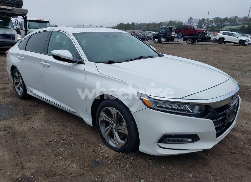 Photo 6 of 2018 Honda Accord EX-L 2.0T (VIN 1HGCV2F5XJA015485)