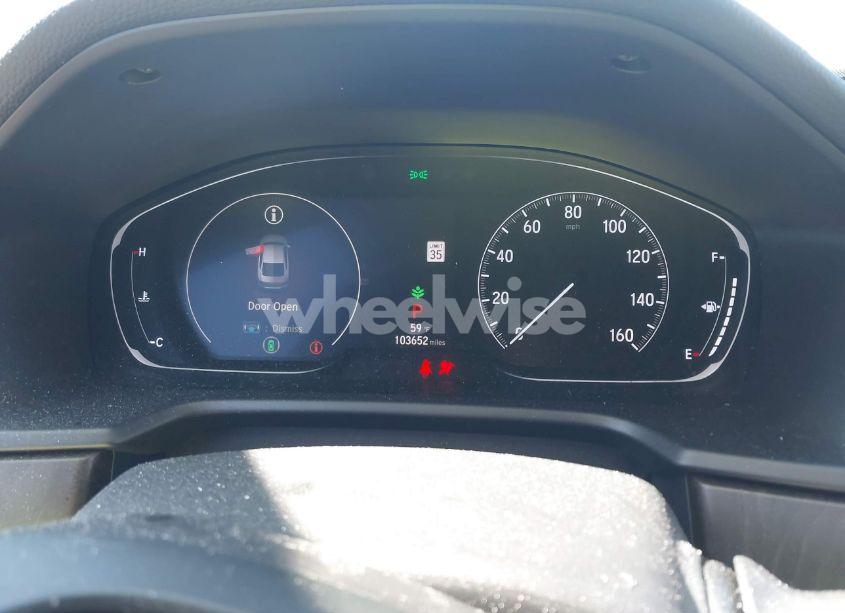 Photo 7 of 2018 Honda Accord EX-L 2.0T (VIN 1HGCV2F5XJA022145)