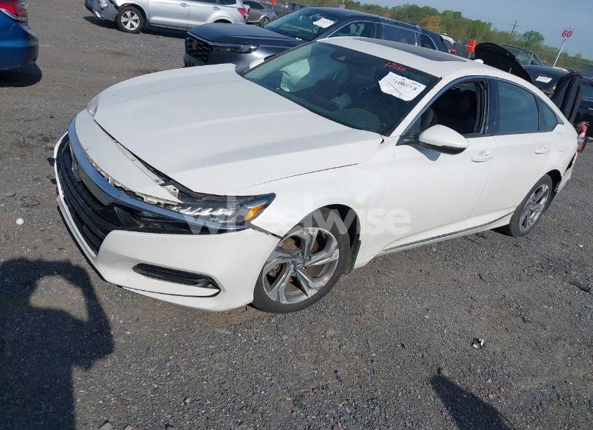 Photo 2 of 2018 Honda Accord EX-L 2.0T (VIN 1HGCV2F5XJA041620)