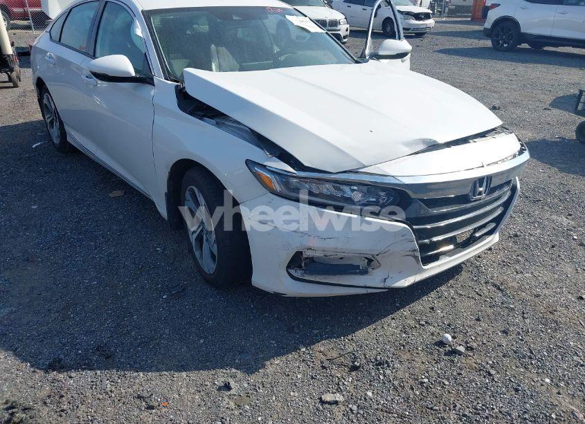 Photo 6 of 2018 Honda Accord EX-L 2.0T (VIN 1HGCV2F5XJA041620)