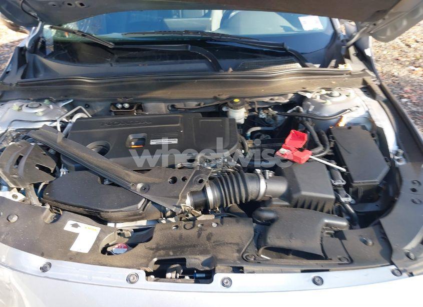 Photo 10 of 2019 Honda Accord EX-L 2.0T (VIN 1HGCV2F5XKA007856)