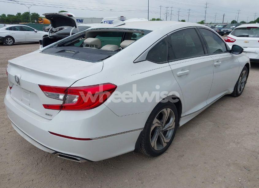 Photo 4 of 2018 Honda Accord EX-L 2.0T (VIN 1HGCV2F66JA015749)