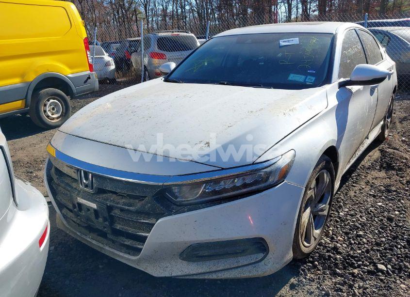 Photo 6 of 2018 Honda Accord EX-L 2.0T (VIN 1HGCV2F66JA024760)