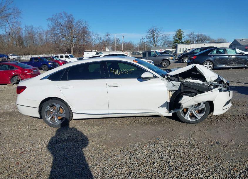Photo 13 of 2018 Honda Accord EX-L 2.0T (VIN 1HGCV2F69JA037924)