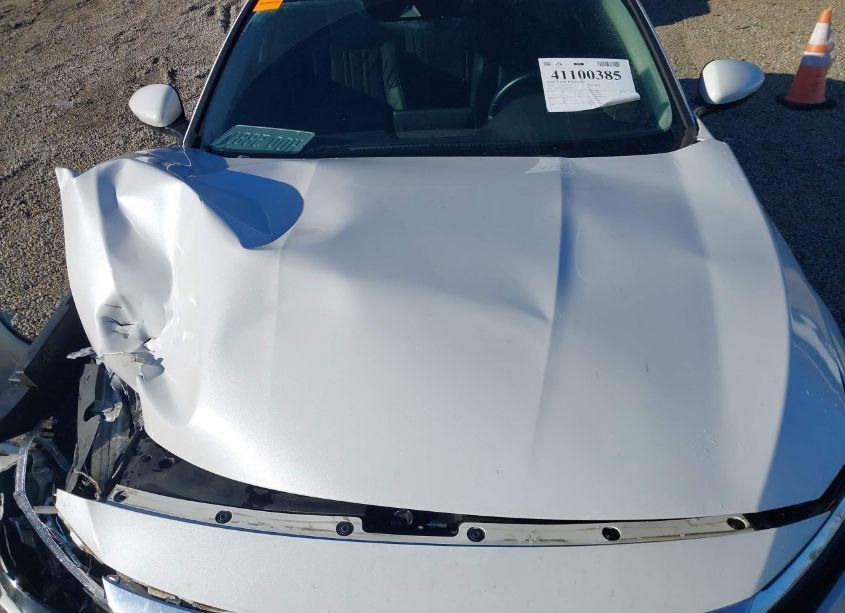 Photo 19 of 2018 Honda Accord EX-L 2.0T (VIN 1HGCV2F69JA037924)