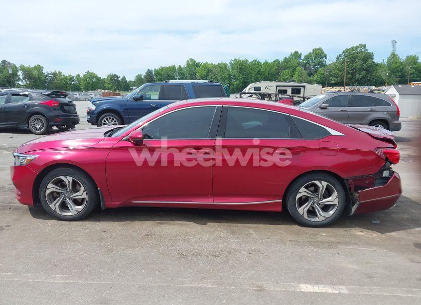 Photo 14 of 2018 Honda Accord EX-L 2.0T (VIN 1HGCV2F69JA038104)