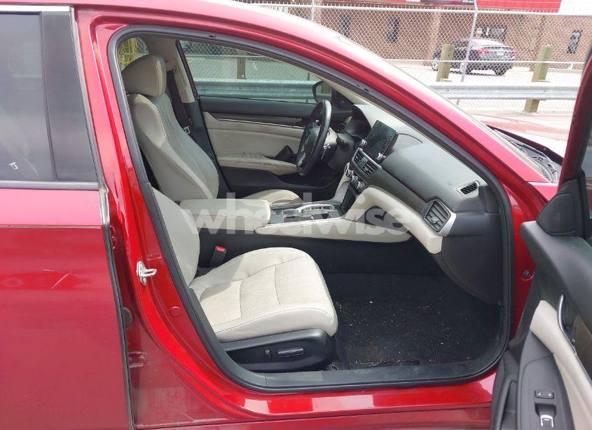 Photo 5 of 2018 Honda Accord EX-L 2.0T (VIN 1HGCV2F69JA038104)