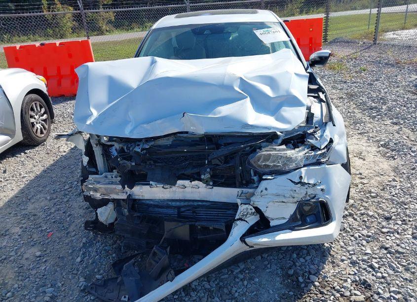 Photo 12 of 2022 Honda Accord TOURING (VIN 1HGCV2F90NA009784)